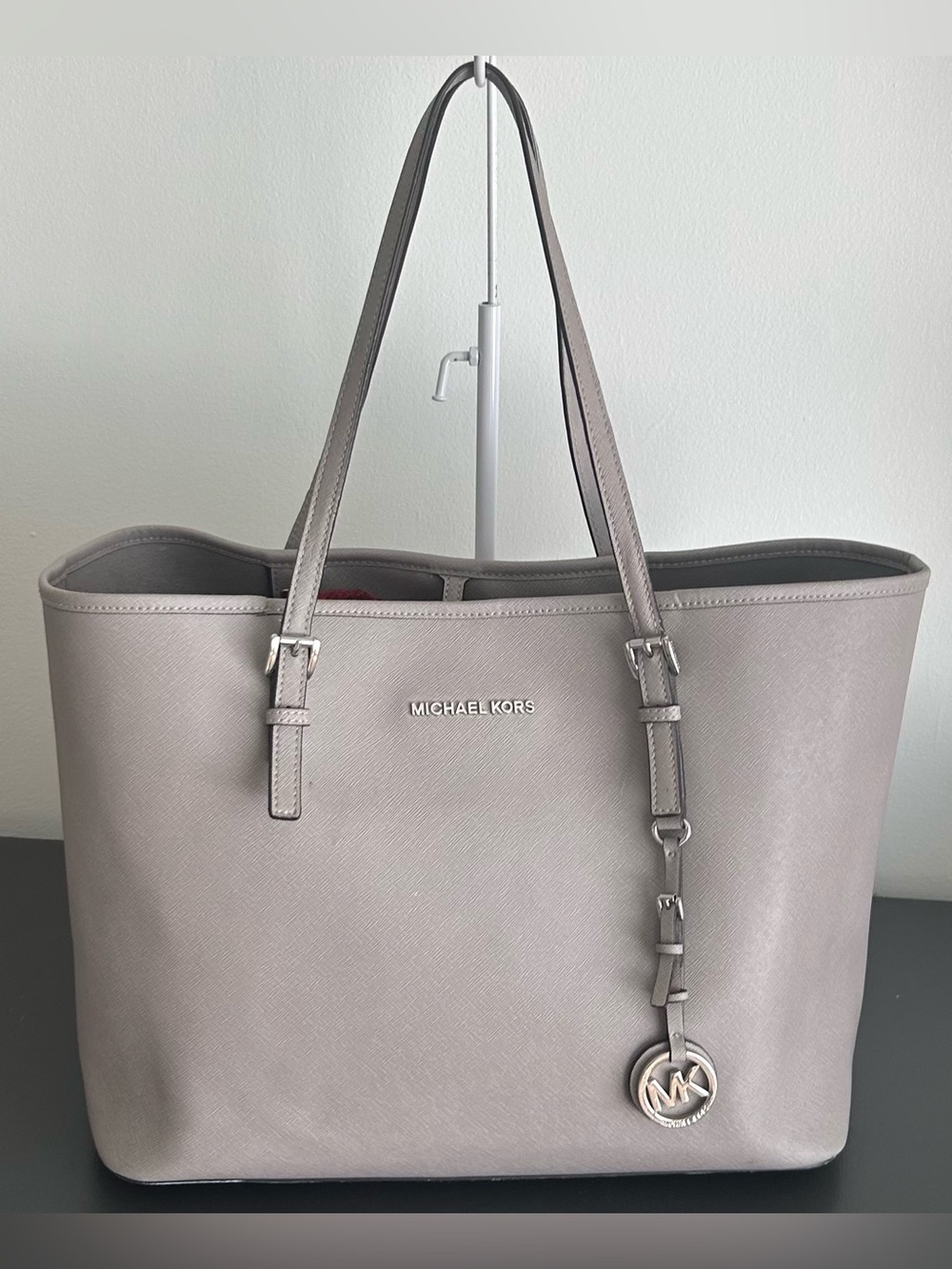Michael Kors Jet Set Gray Saffiano Leather Large Tote Shoulder Bag - Picture 11 of 11